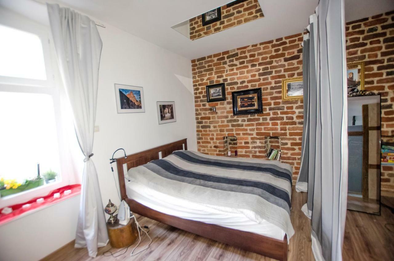 Apartment Gra - Gothic House *
